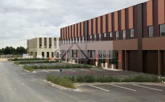 Commerce à TREMBLAY-EN-FRANCE