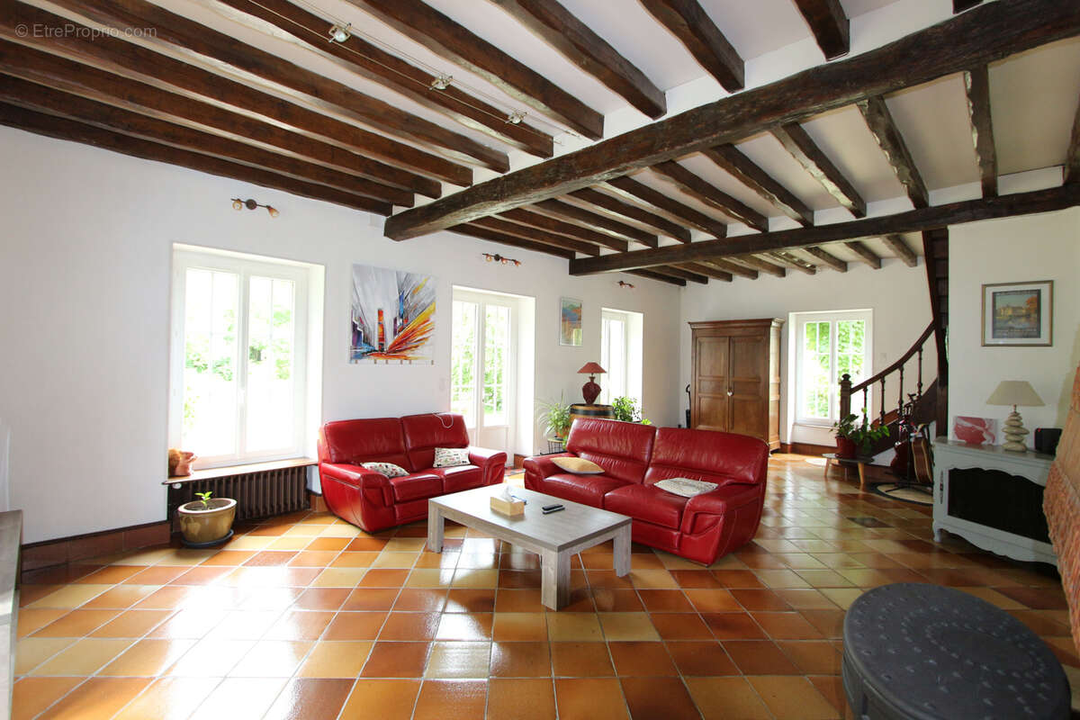 Maison à POUGUES-LES-EAUX