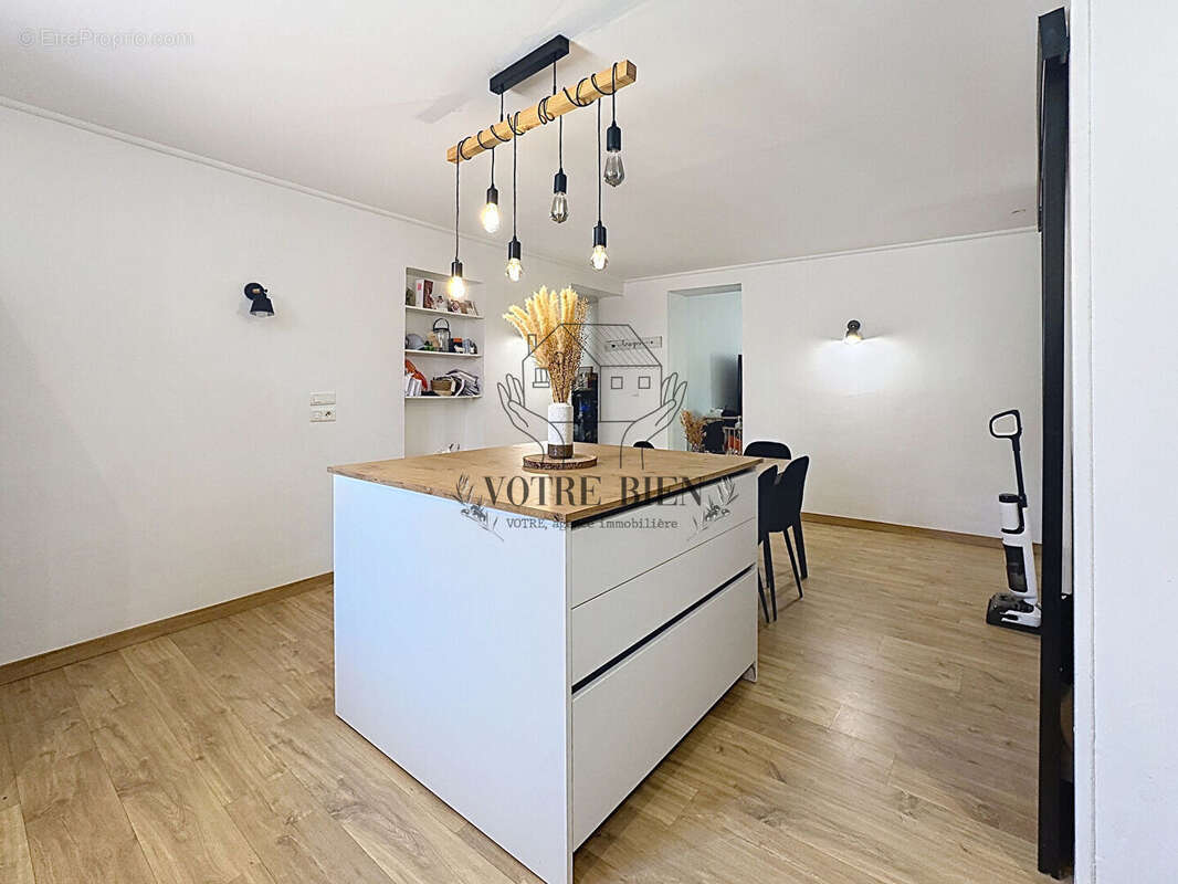 Appartement Manosque 4 pièce(s) 112.15 m2 - photo 11