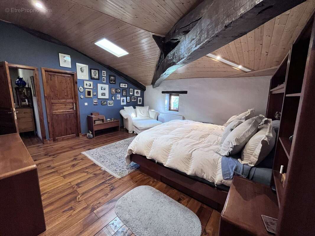 Maison à PUYSSERAMPION