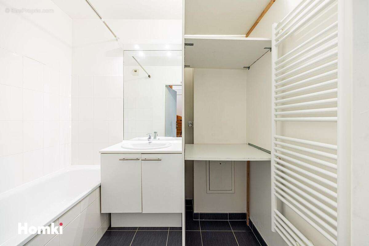 Appartement à NANTERRE