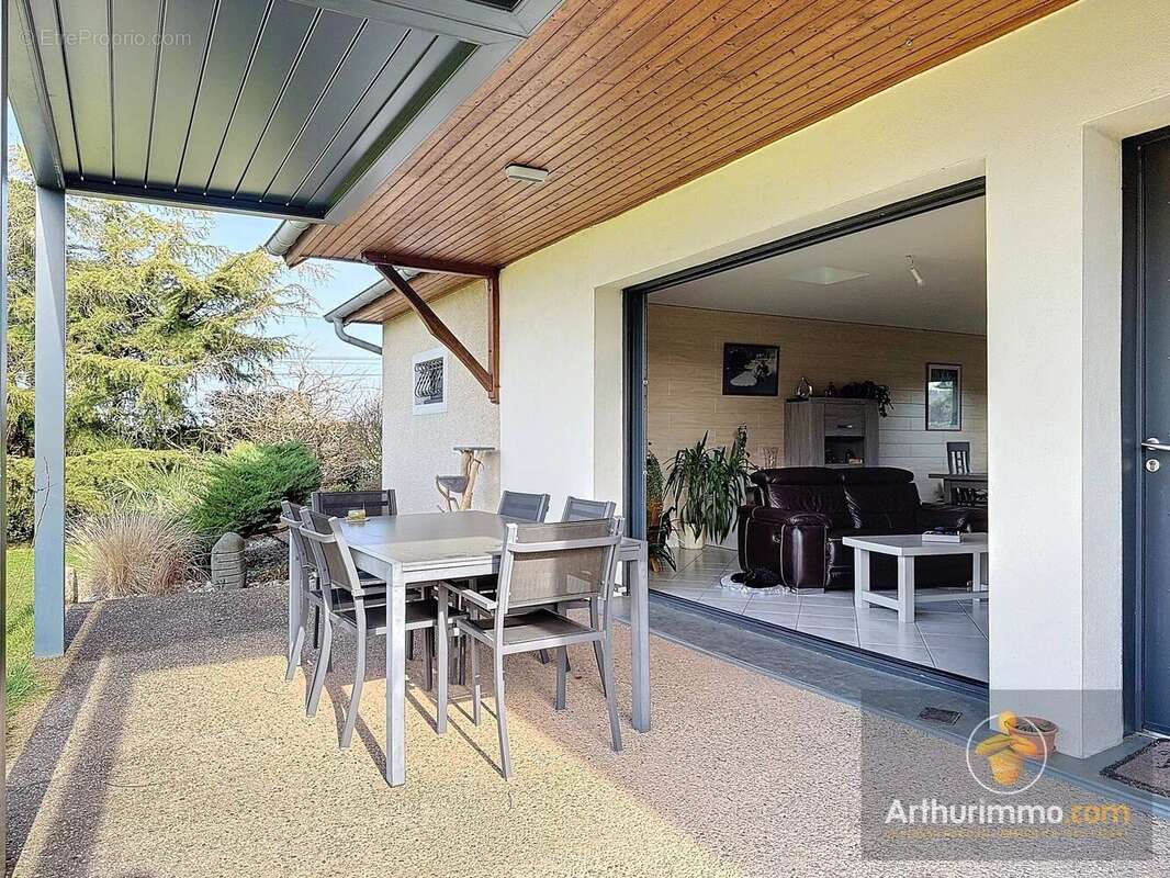 Maison à SAINT-SAVIN