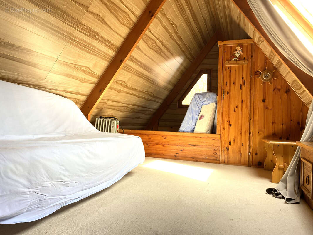 Maison à BAZOCHES-SUR-LE-BETZ