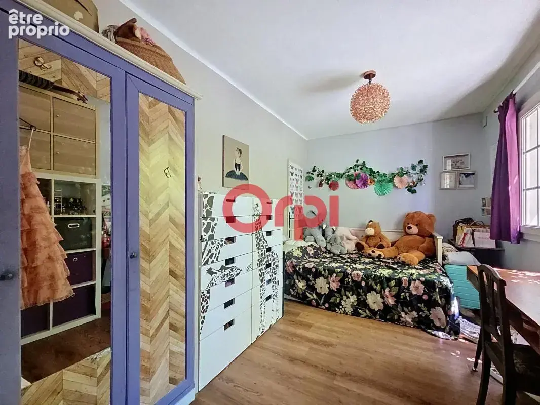 Maison À Vendre Seyne sur mer  de 157m² sur 390m² de terrain - photo 9