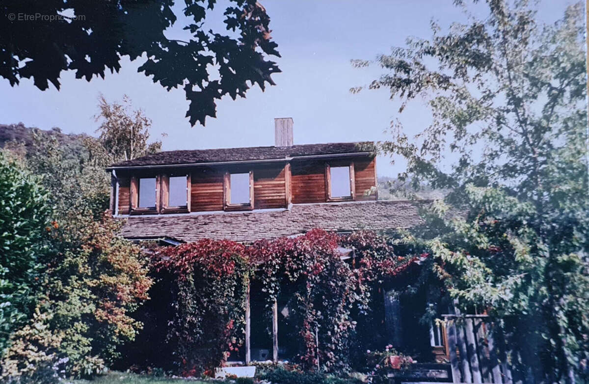 Maison familiale 8 pièces  La Glacière Clermont Fd - photo 2