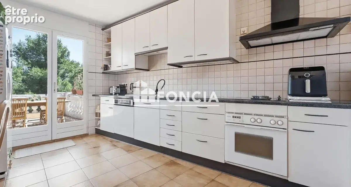 Saint-laurent-du-var – maison familiale 103 m² avec vue mer panoramique - photo 6