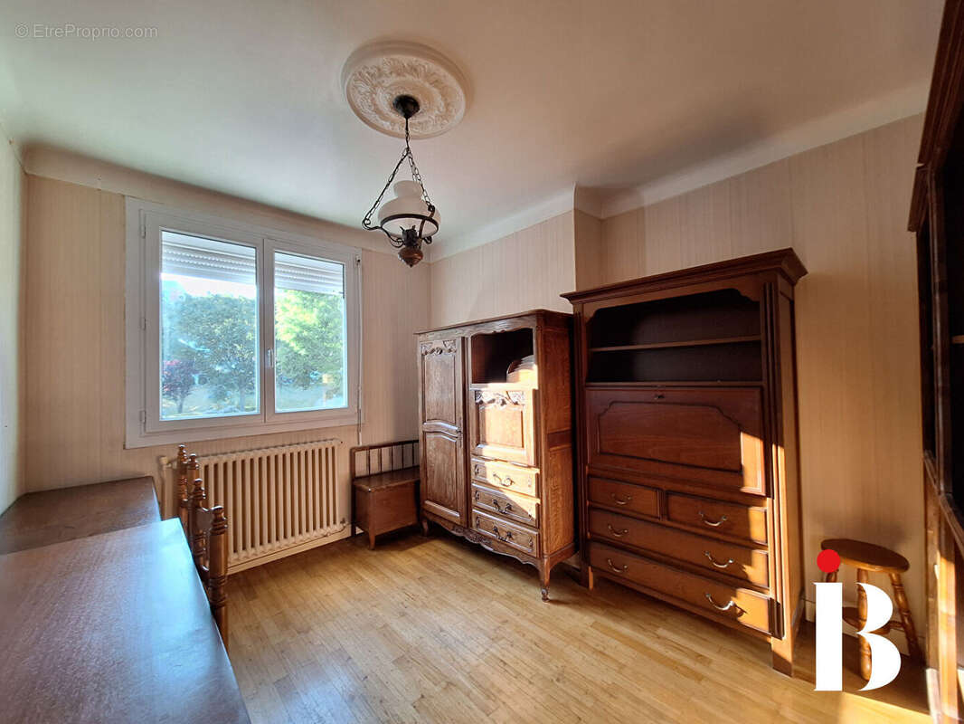 Maison saint herblain bourg - 3 chambres- potentiel amenagement combles - photo 8