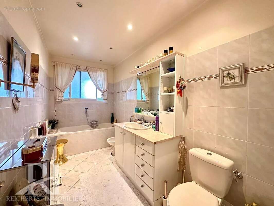 CANNES Montfleury 3P de 105m2 avec terrasse - photo 14