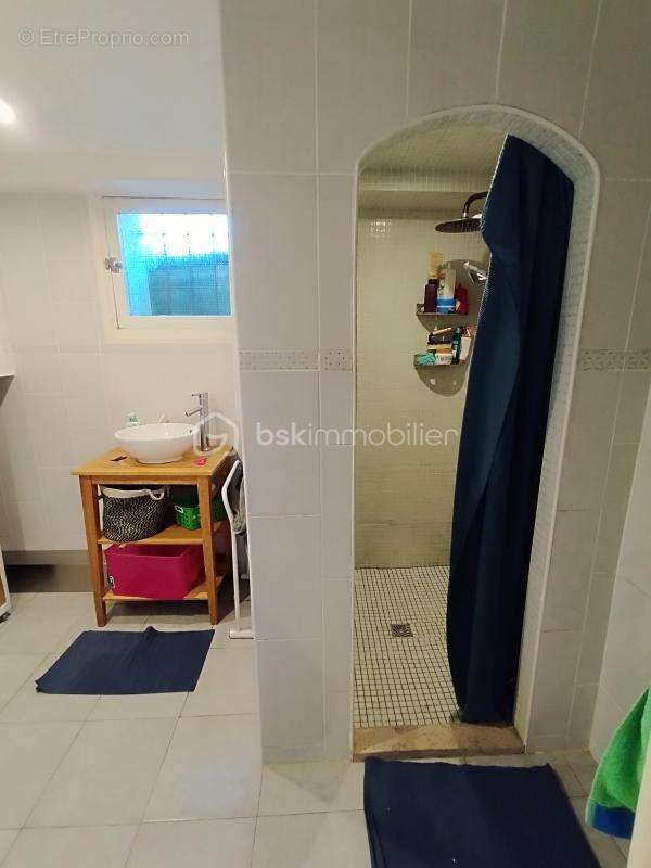 Maison 160 m² à Vianne  - photo 6