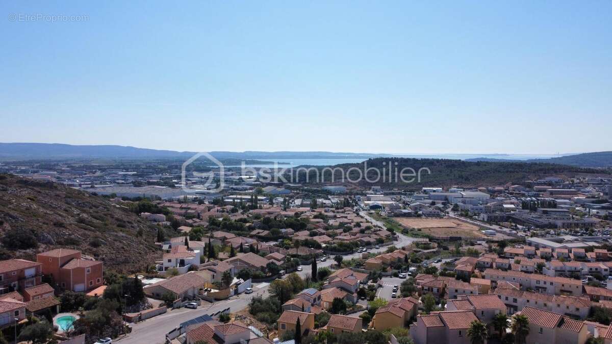 Terrain à NARBONNE