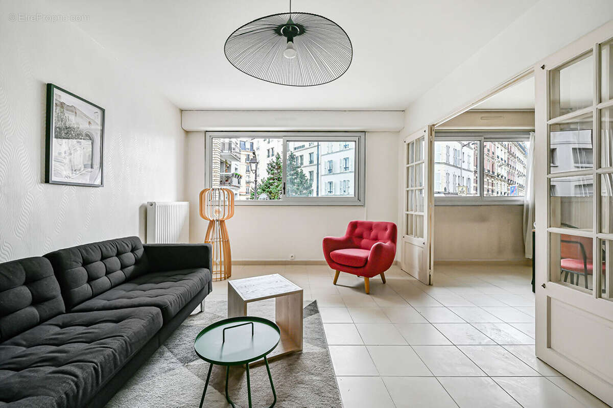 Appartement à PARIS-12E