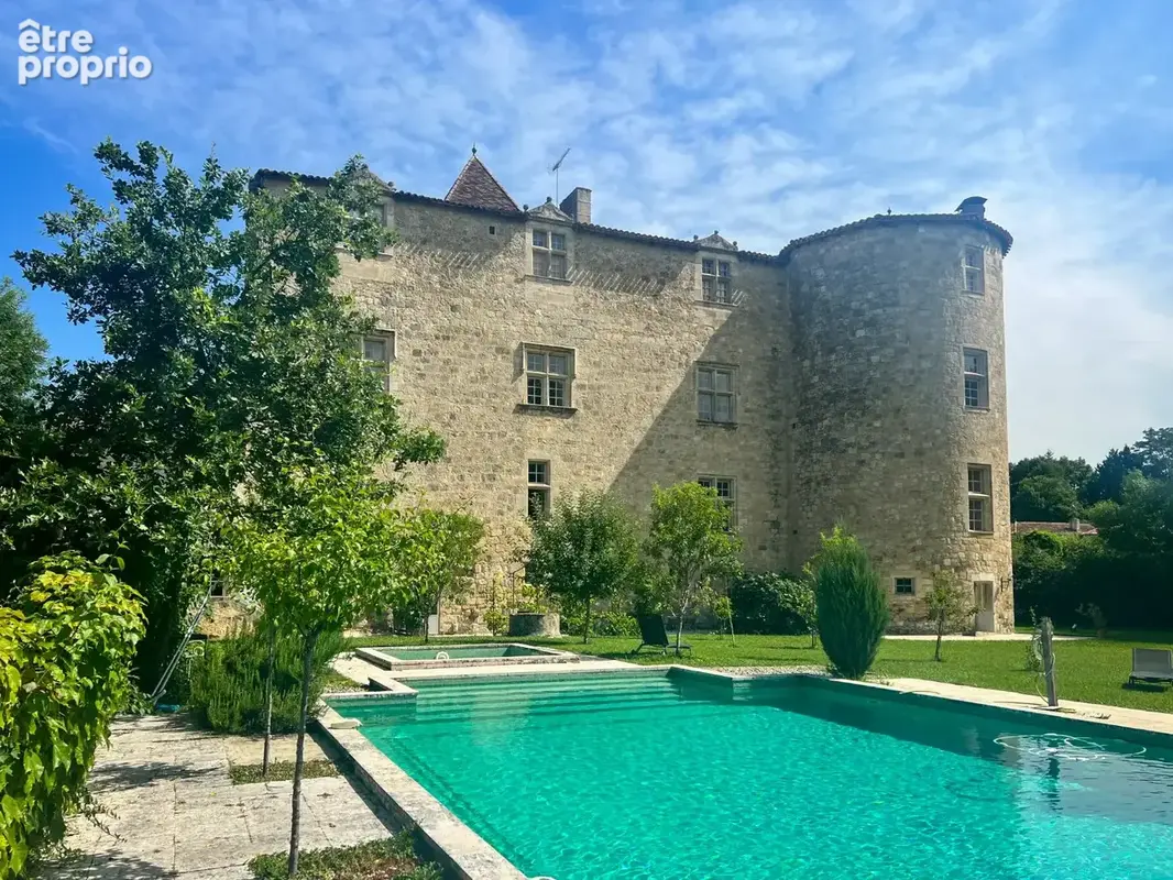 Château de la Renaissance, magnifiquement restauré, dans l'un des plus beaux villages de France - photo 3