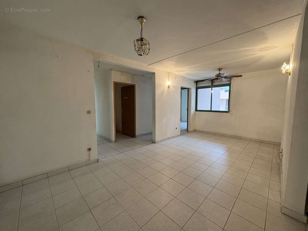 Appartement à POINTE-A-PITRE
