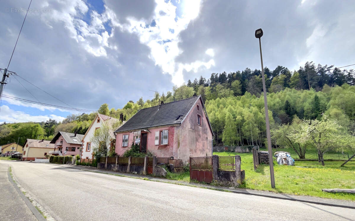 Terrain à DAMBACH