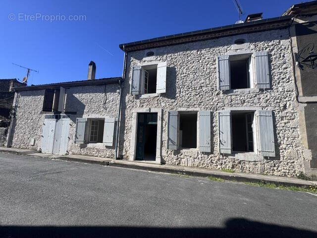 Maison à VIANNE