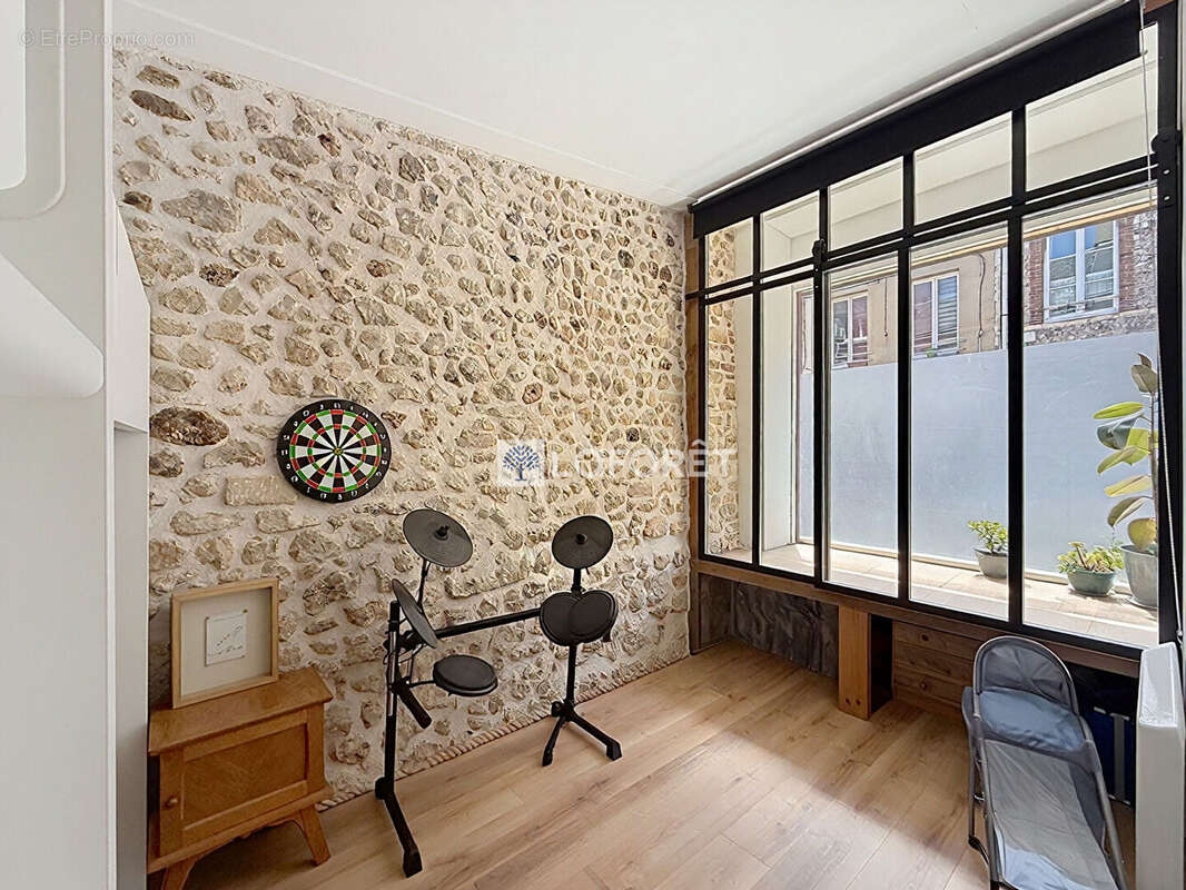 Maison de ville - 5 chambres et extérieur - photo 7