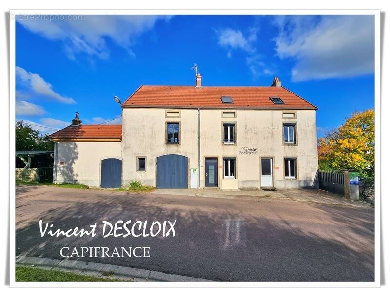 Appartement à SAULIEU