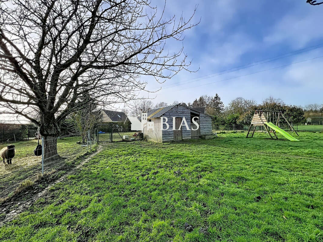 Maison à LE NOYER-EN-OUCHE