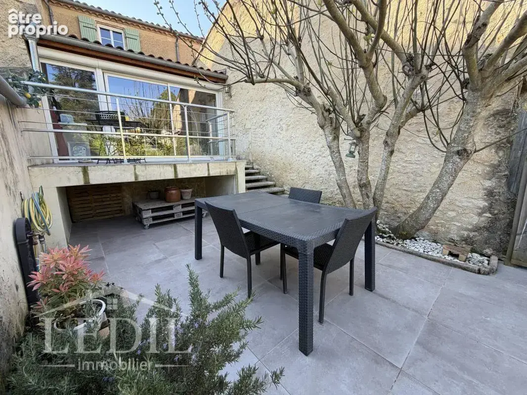 Superbe maison de ville avec terrasses et jardin - photo 3