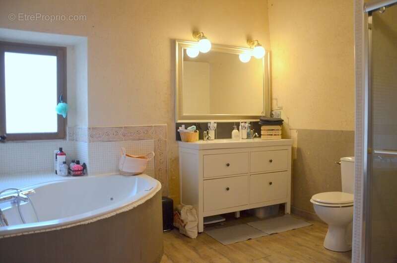 Maison 9 pièces et studio – Candé (49) - photo 11