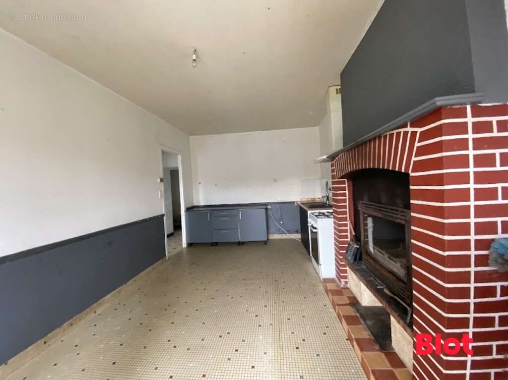 Maison à ESSE