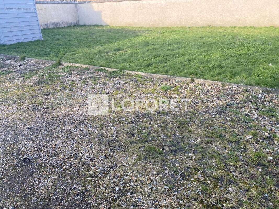 Appartement à ROSNY-SUR-SEINE