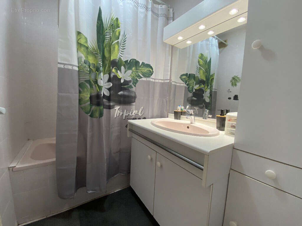 Appartement à SAINT-SEBASTIEN-SUR-LOIRE