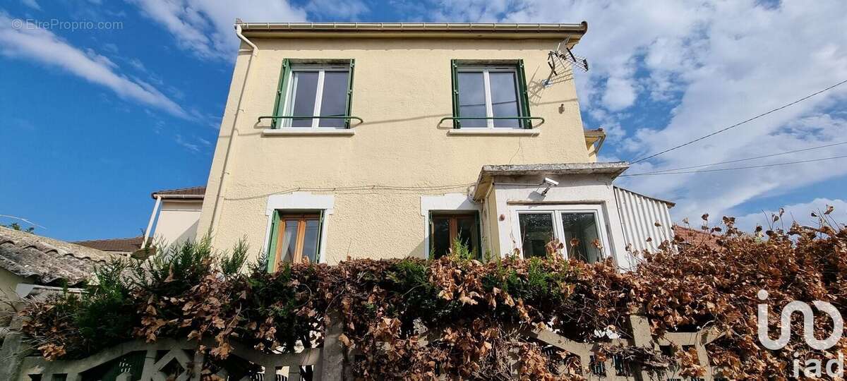 Maison 52 m² à Argenteuil  - photo 2