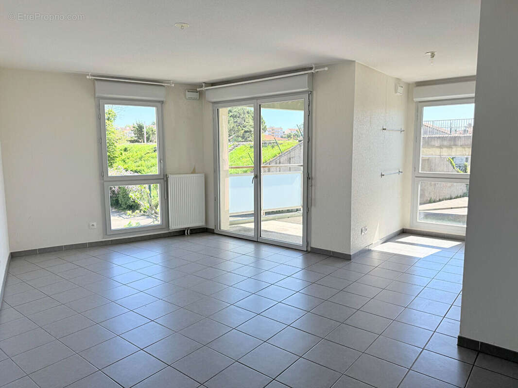 Appartement 3 pièces à vendre à Toulouse - Quartier Croix daurade/Bonnefoy - photo 2