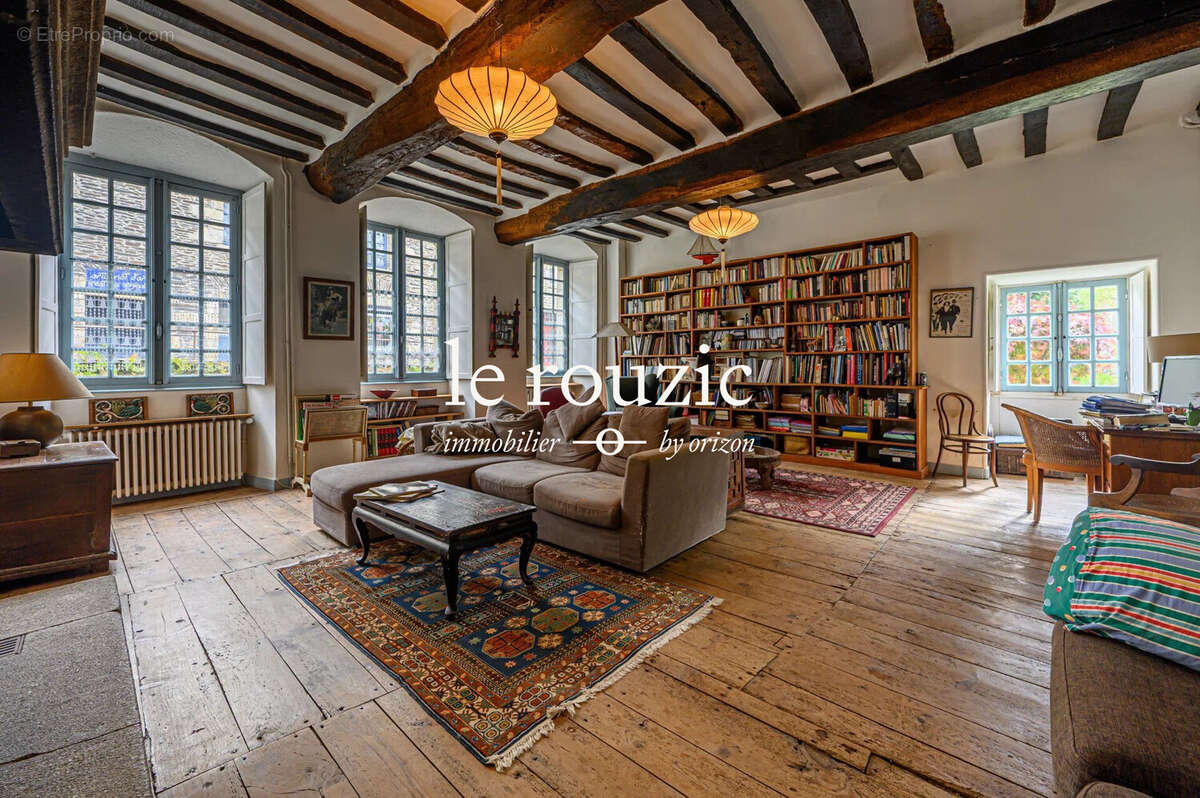 Maison 282 m² à Rochefort-En-Terre  - photo 4