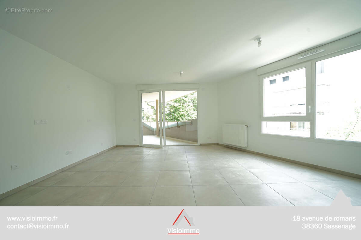 Appartement à MEYLAN