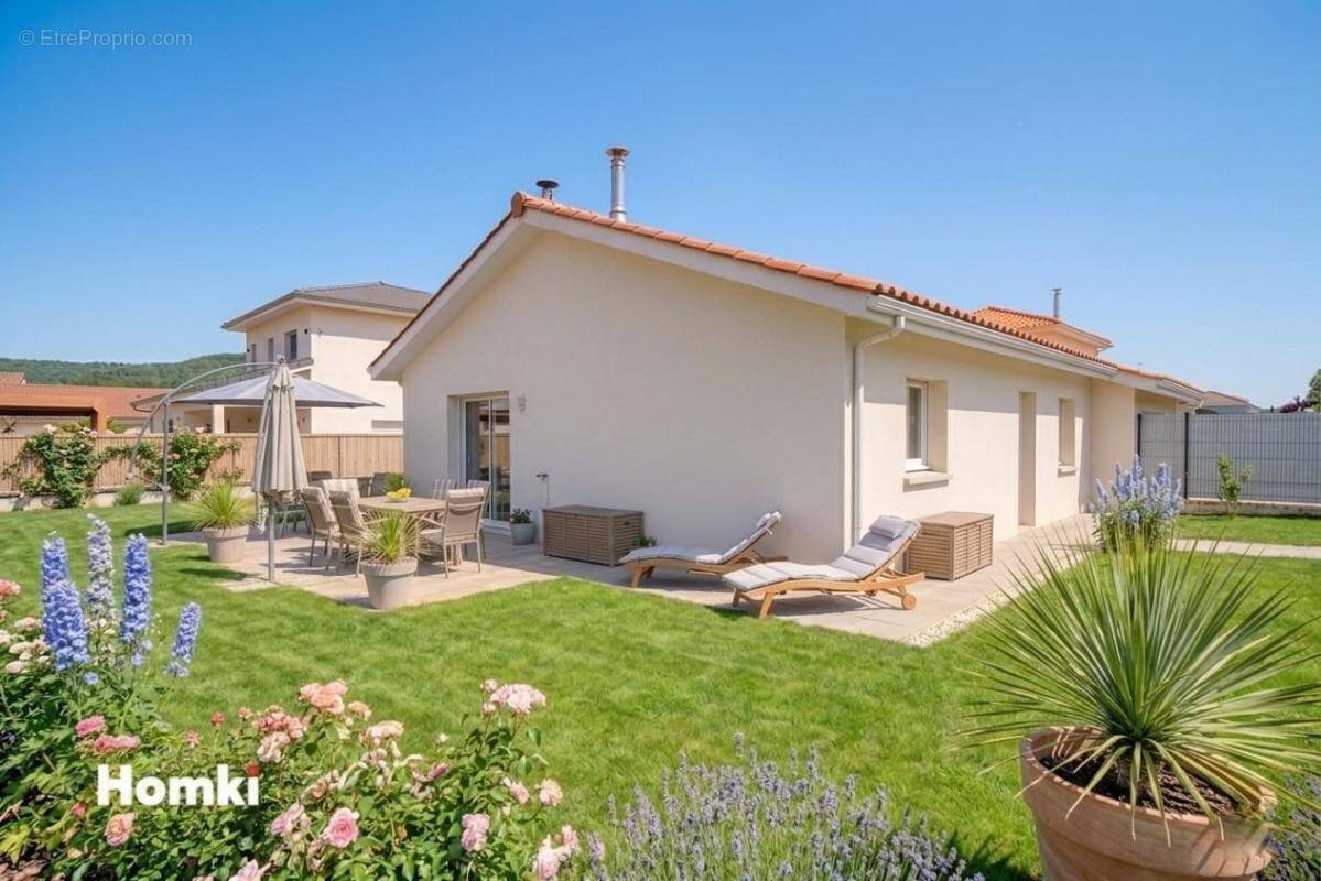 Maison à SAINT-MARTIN-DU-FRENE