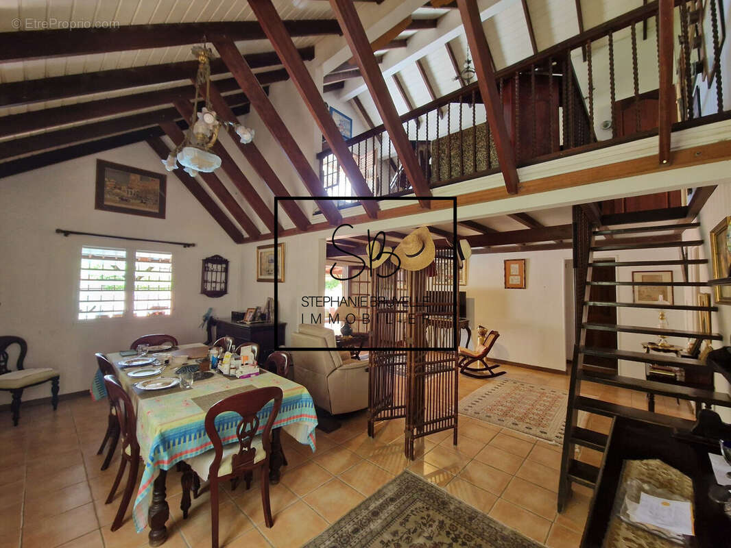 Maison à FORT-DE-FRANCE