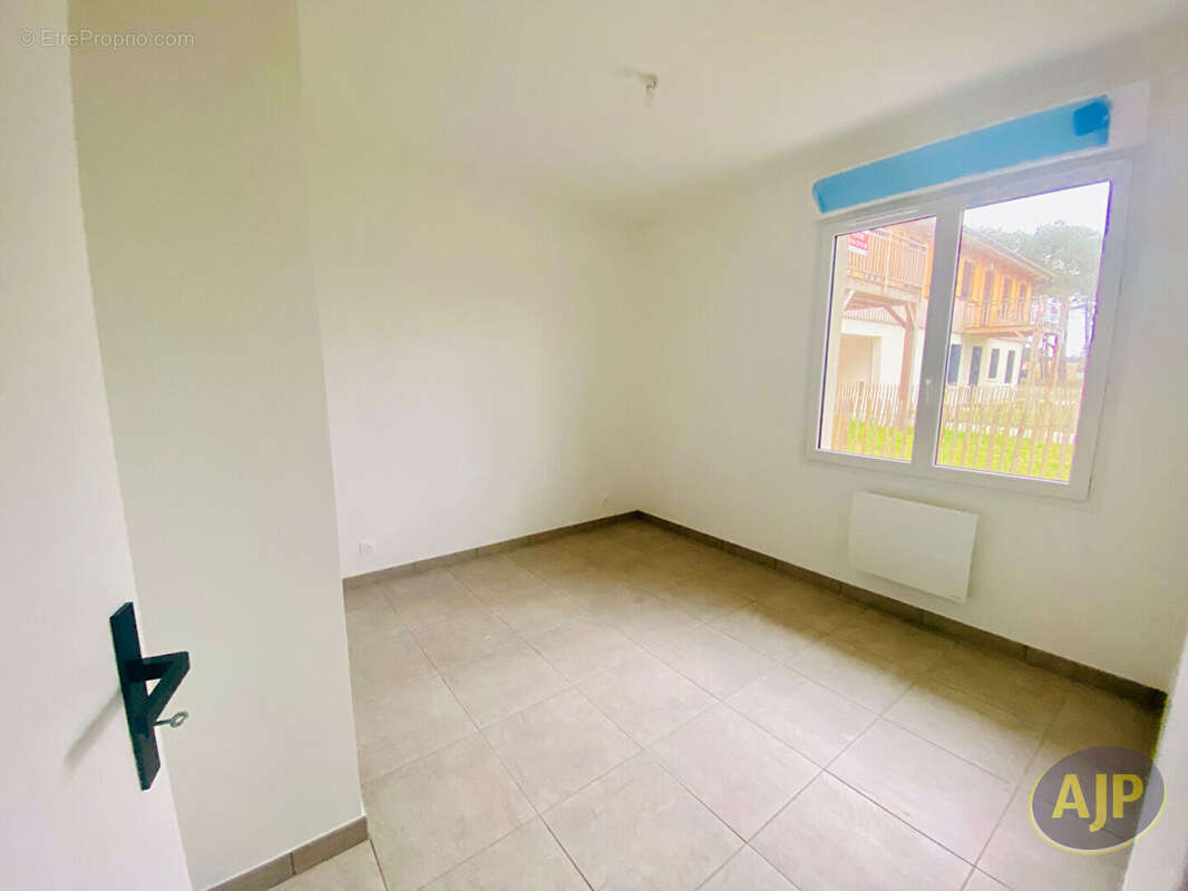 Appartement à VENDAYS-MONTALIVET