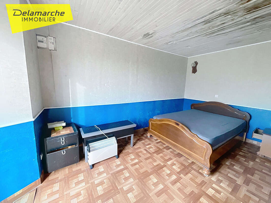 Maison à SAINT-DENIS-LE-VETU