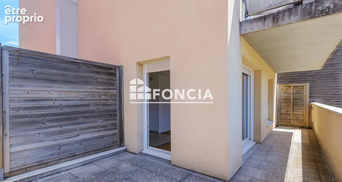 Chessy - Appartement fonctionnel de trois pièces 60m2, avec une terrasse de 17m2 et deux stationnement couvert - photo 3