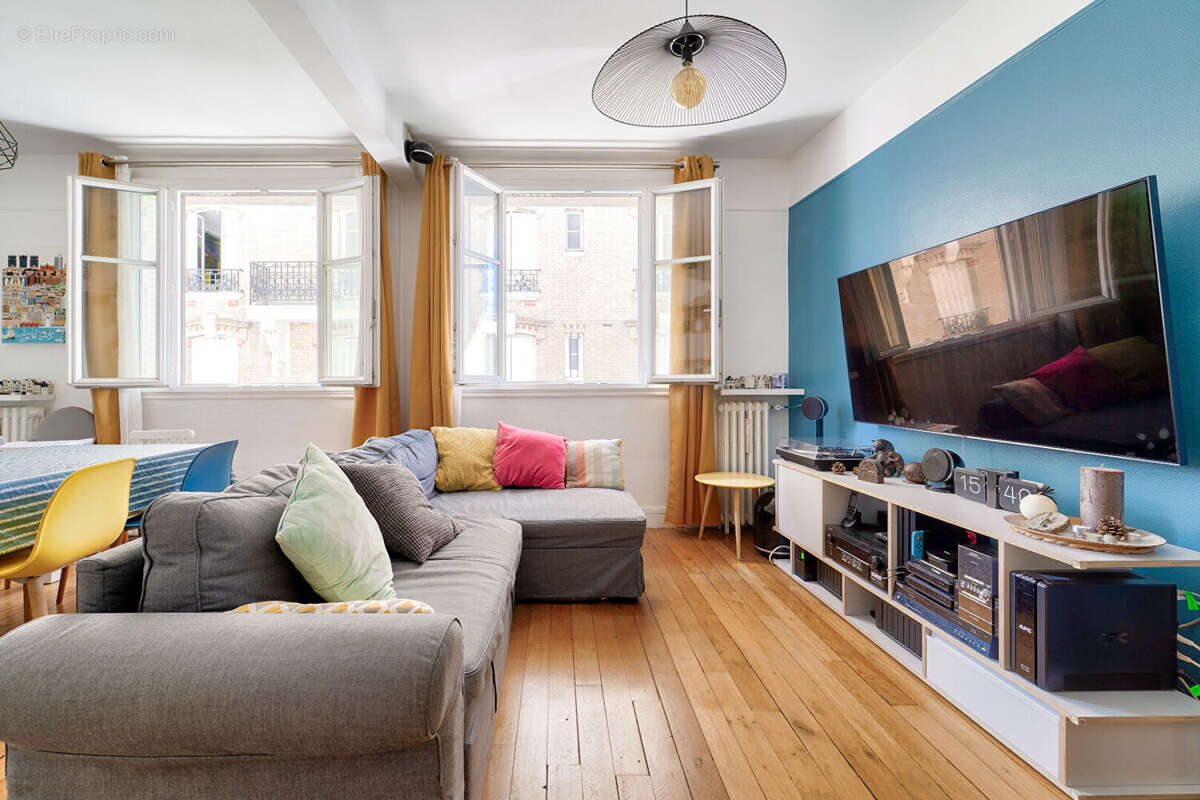 Appartement à COLOMBES