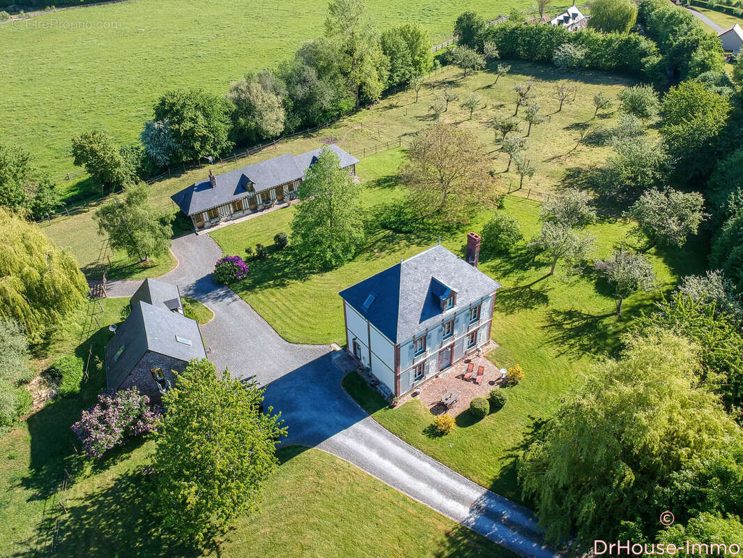 Maison à LE BREUIL-EN-AUGE
