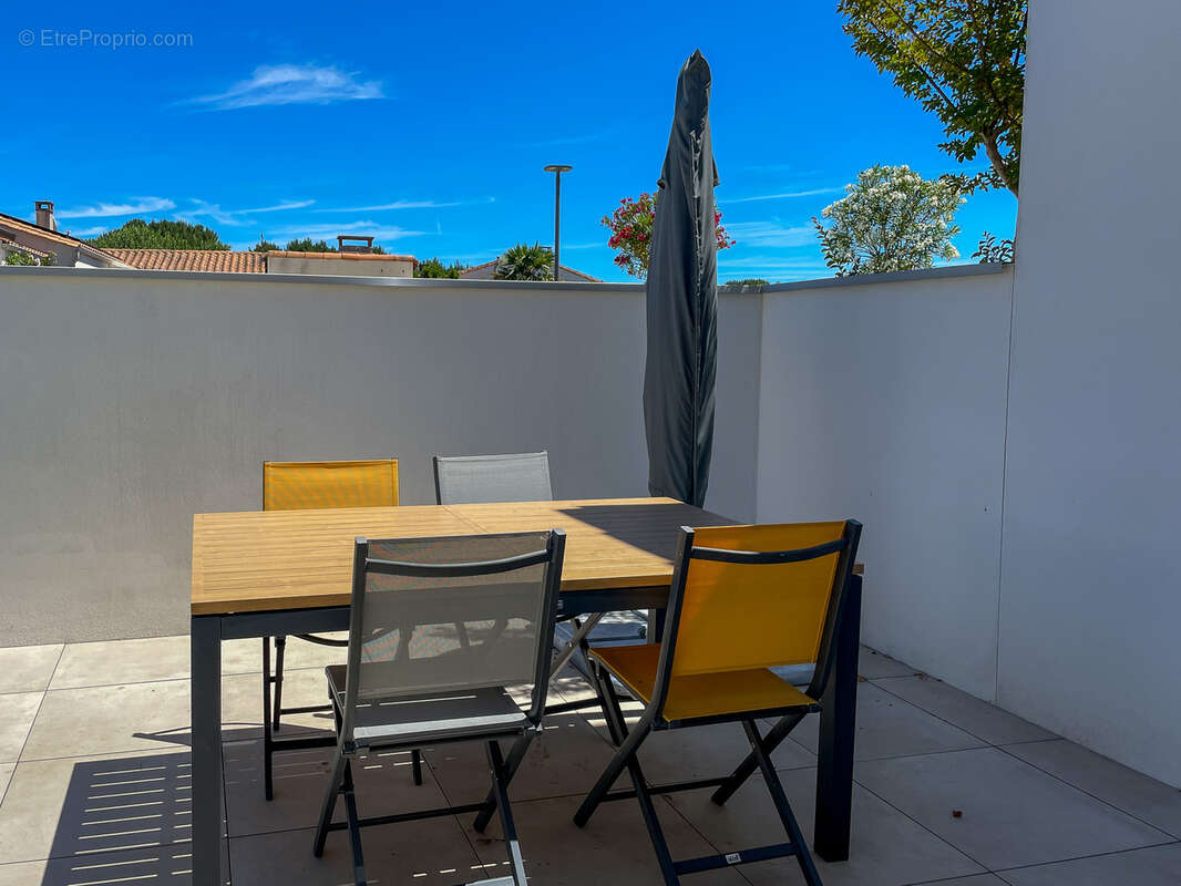 Maison à LES MATHES