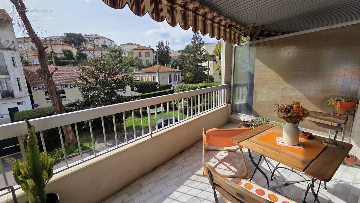 Appartement à CANNES