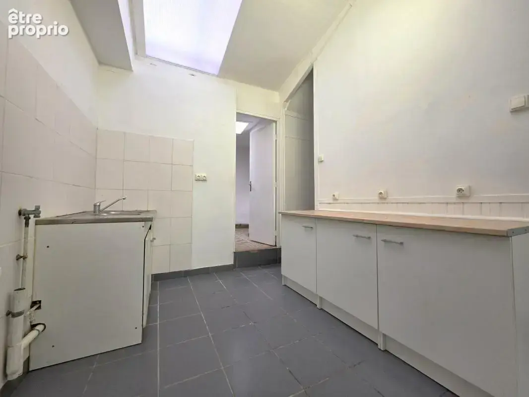 - IDEAL INVESTISSEUR - Maison de ville hyper centre - 6 pièces - 80m² - photo 8
