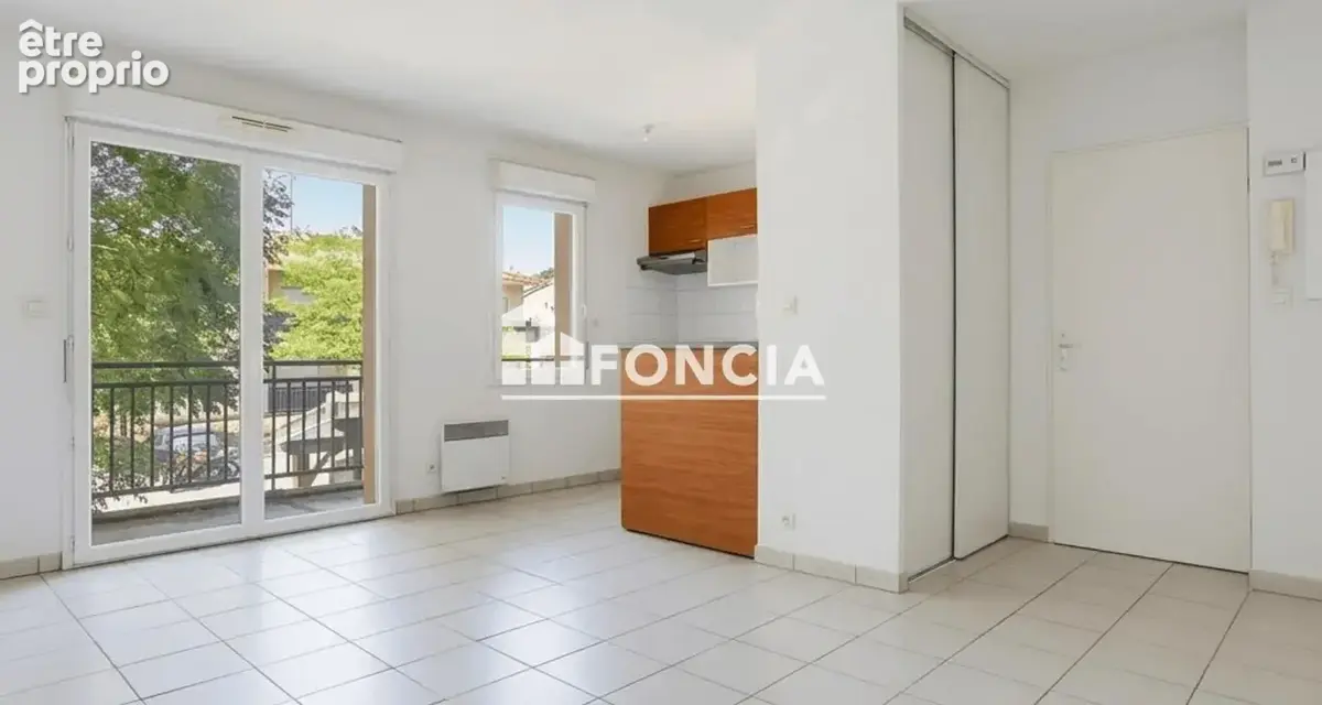 Achat immobilier appartement deux pièces sur la commune de Saint-Quentin-de-Baron - photo 2