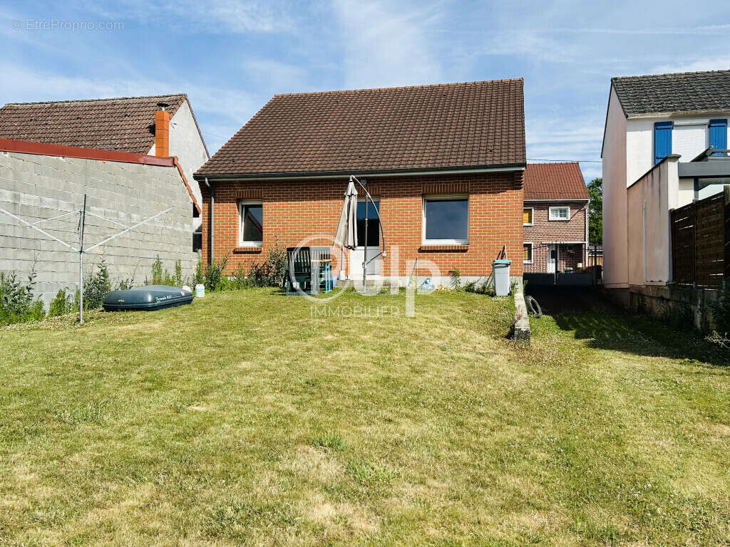 Maison à AGNY