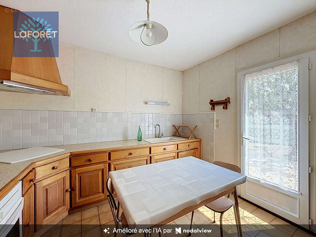 Maison Saint Genis Laval 5 pièce(s) 81.20 m2 - photo 6