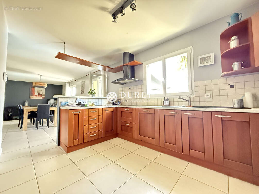 Maison à LA CHAPELLE-HEULIN