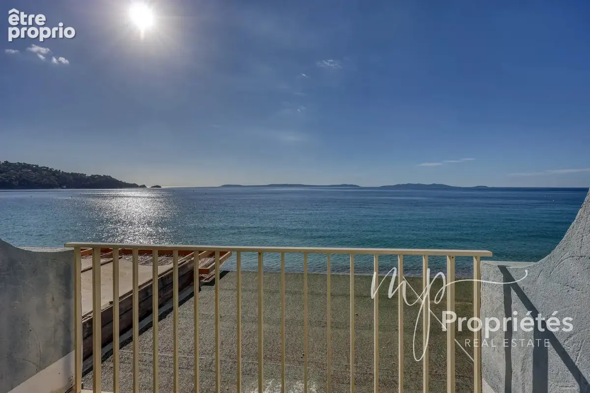 Exclusivite - à vendre le lavandou  – appartement 3 pièces – vue mer panoramique – accès direct à la plage - photo 7