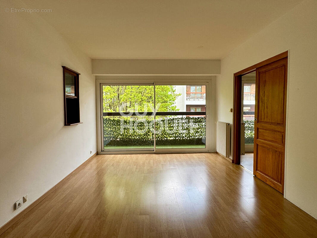 Appartement à ATHIS-MONS