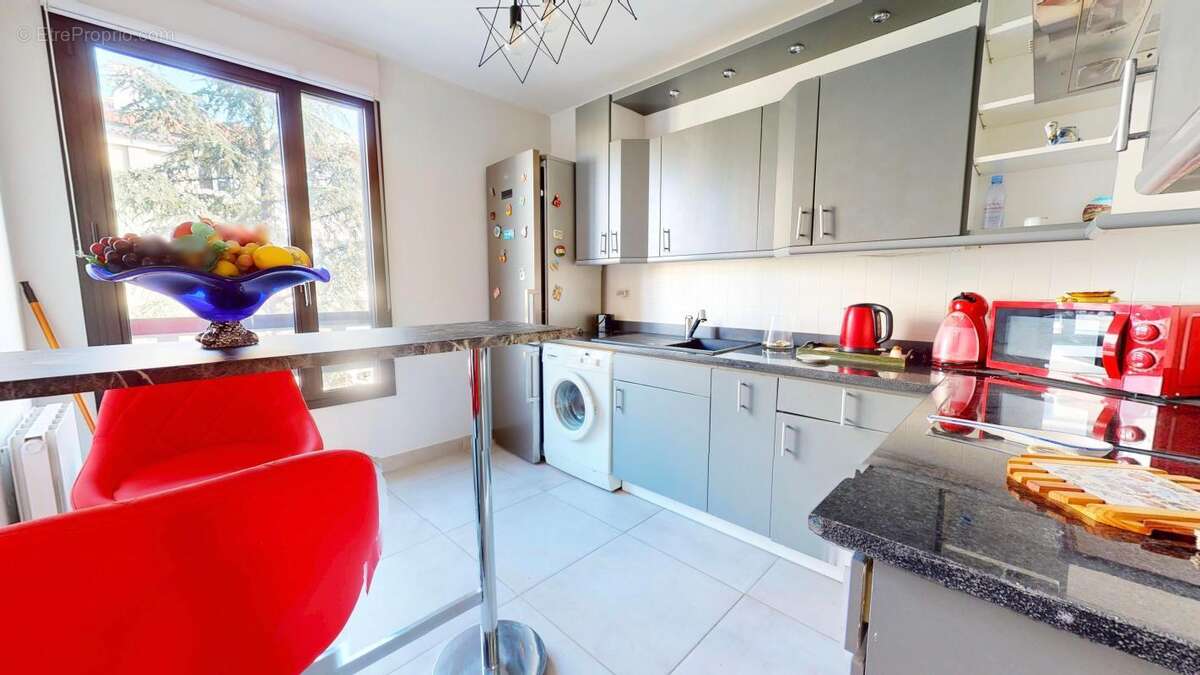 Appartement à LYON-5E