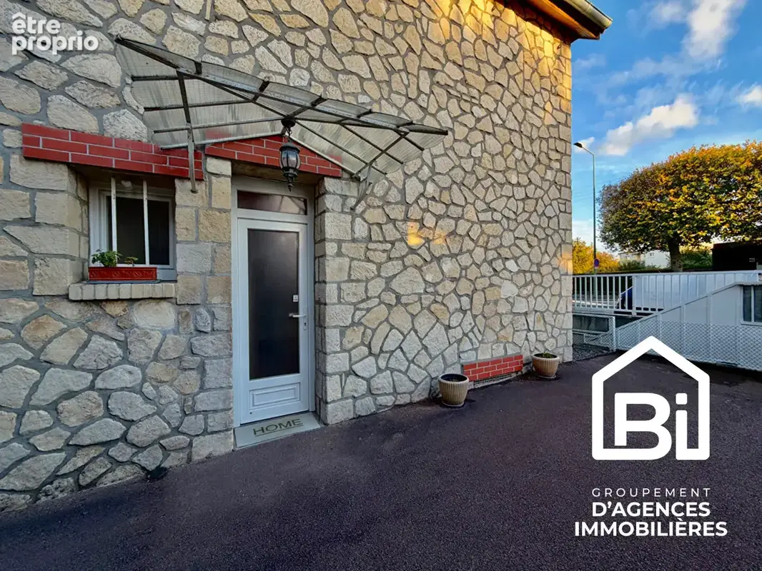 Maison individuelle années 30 - 70 m2 - Rive droite - photo 2