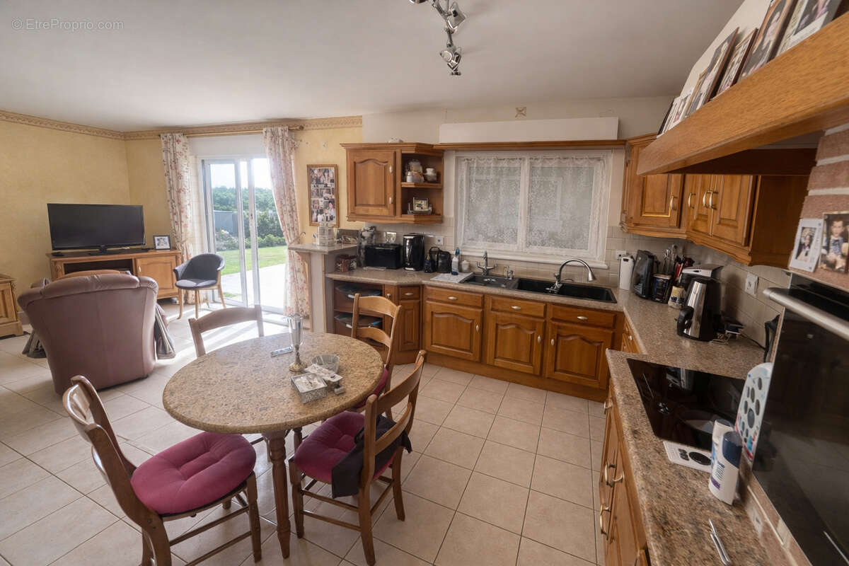 Maison à FOREST-EN-CAMBRESIS